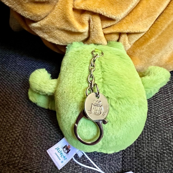 Jellycat Ricky Keychain / Charm - Picture 6 of 6